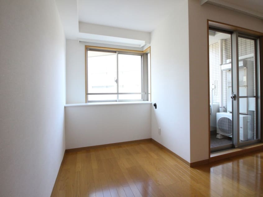 居室 コンフォリア芝公園