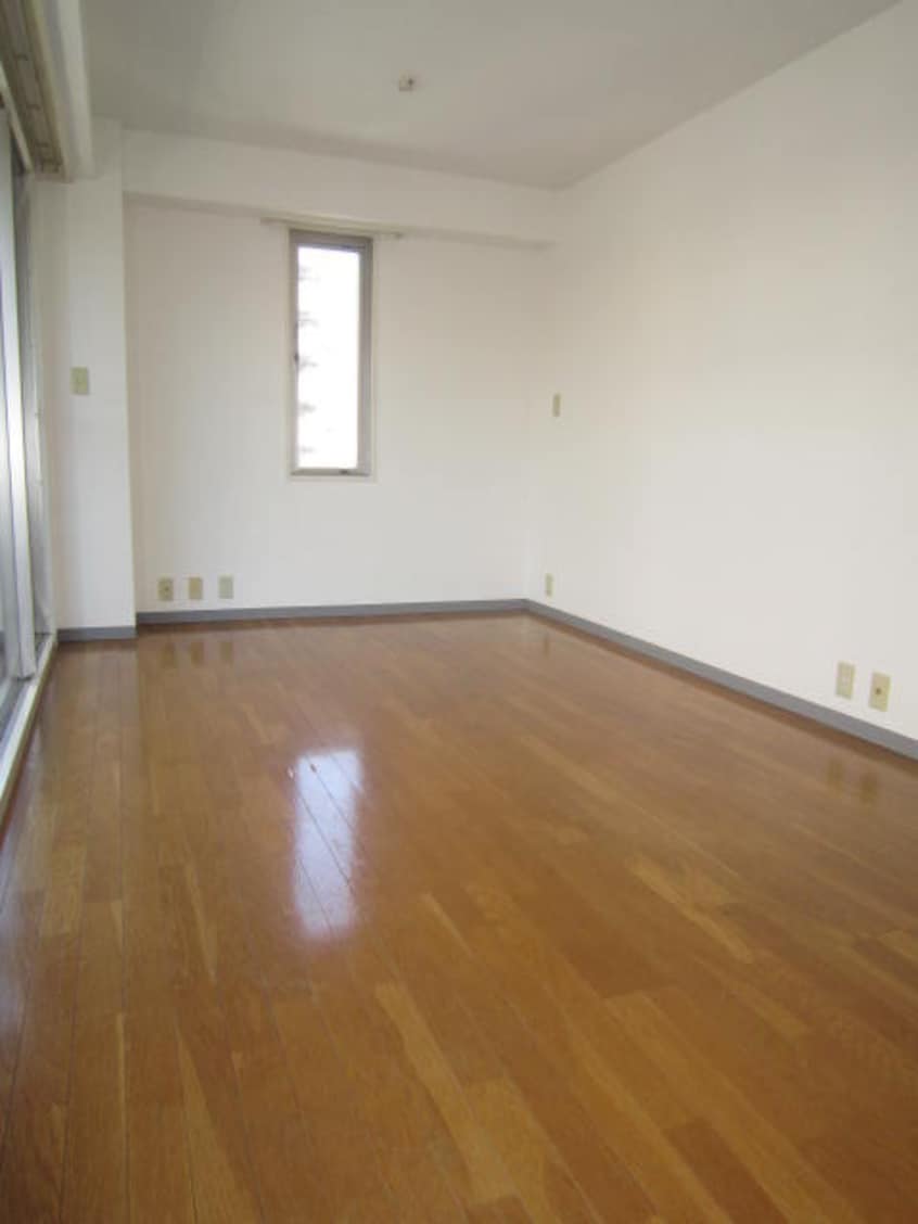 居室 CITY HOUSE ISHIKI