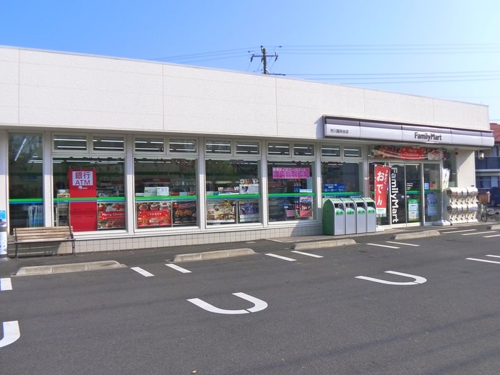 ファミリーマート(コンビニ)まで380m セントラルコ－ポ