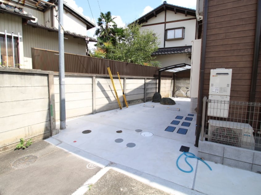 駐車場 ハレルヤハウス