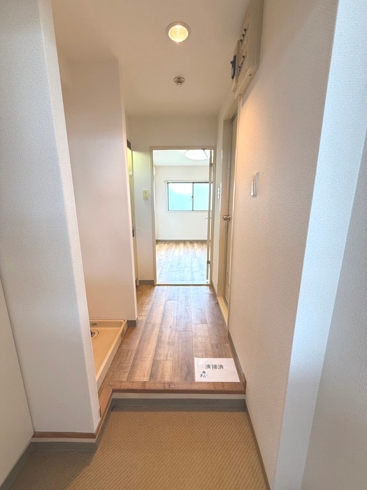 廊下 ﾗｲｵﾝｽﾞﾏﾝｼｮﾝ東村山第三（212）