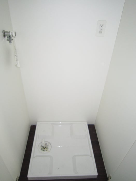 洗濯機置場 ＱＵＡＴＴＲＯＰＯＲＴＥ