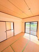 居室 伊奈ＯＣマンション