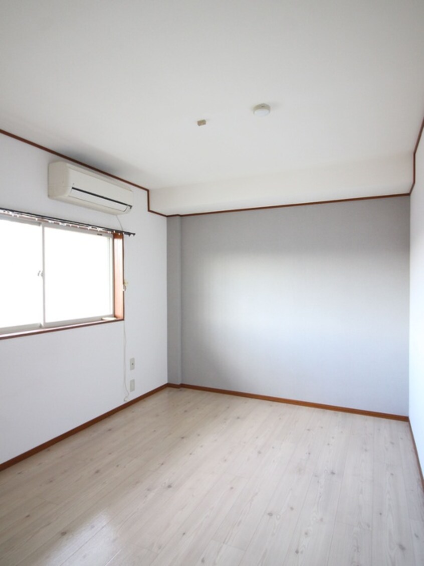 居室 桜ヶ丘ハイツ