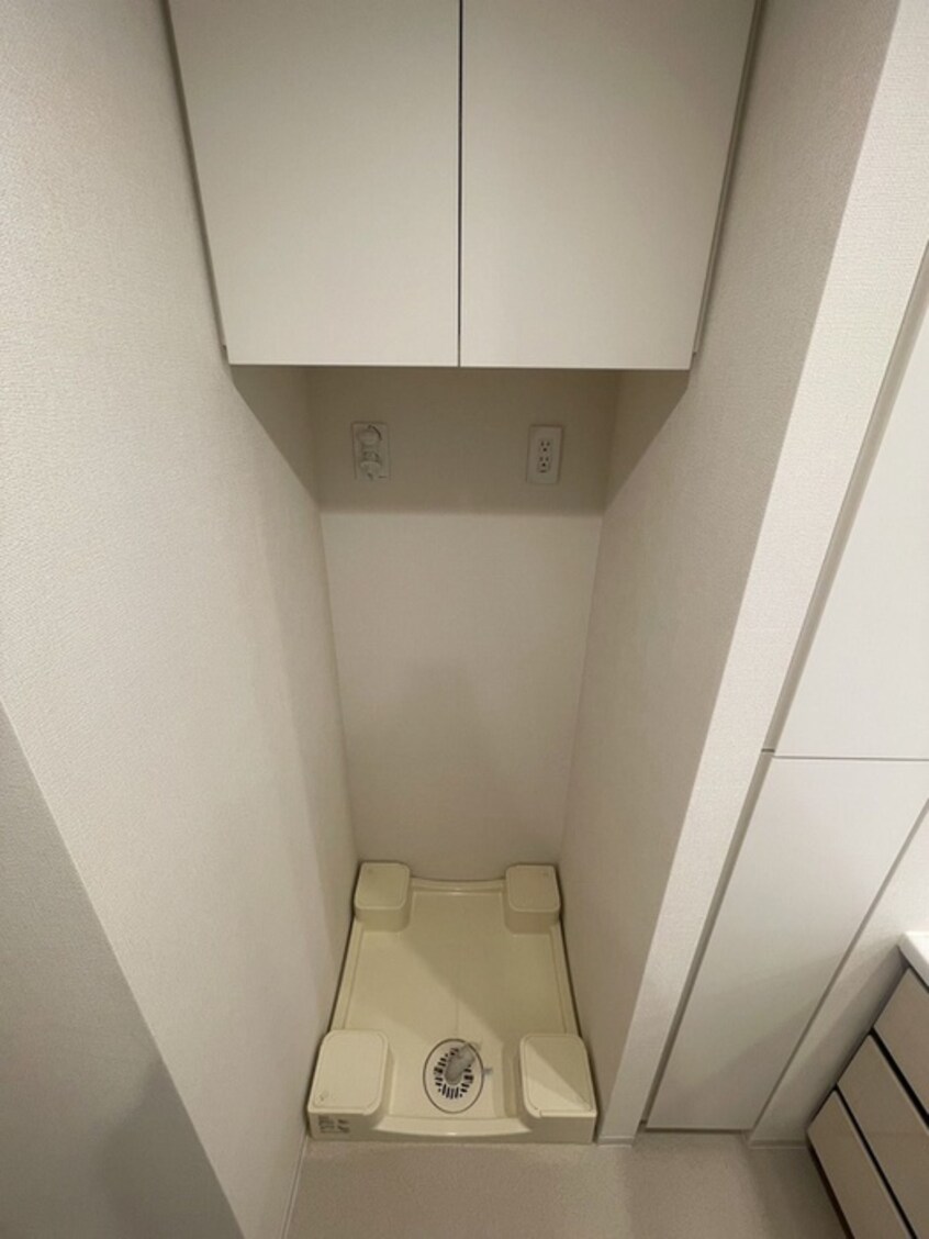 洗濯機置場 アヴァンカーサ町屋