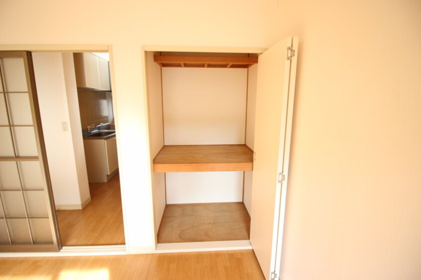 収納 ＷＩＮ小谷田２