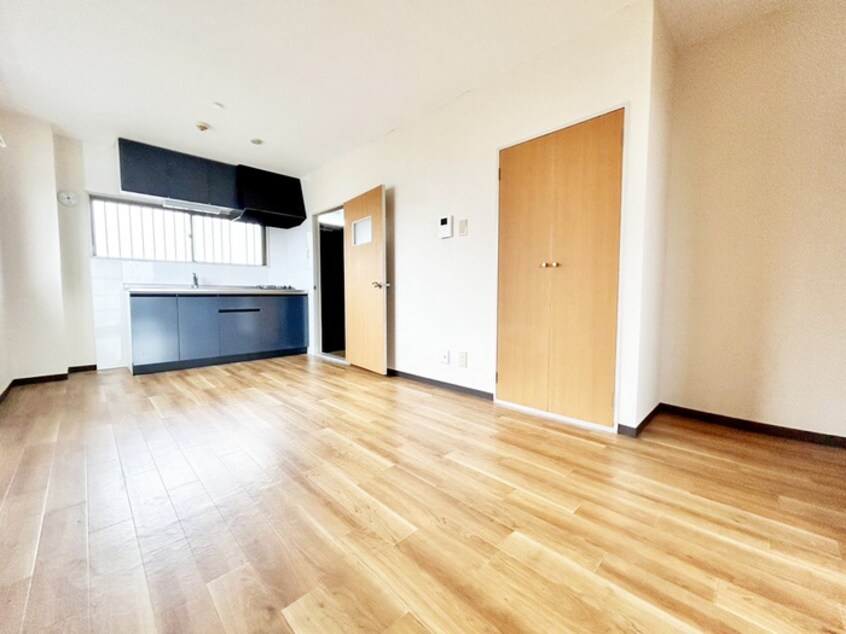 居室 SKビル拾壱番館