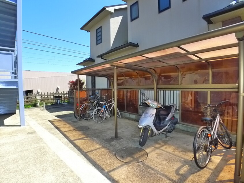 駐輪場 SKビル拾壱番館