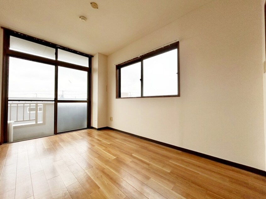 居室 SKビル拾壱番館