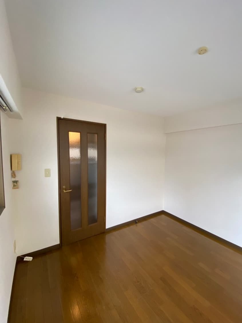 居室 ジュネスさかえ