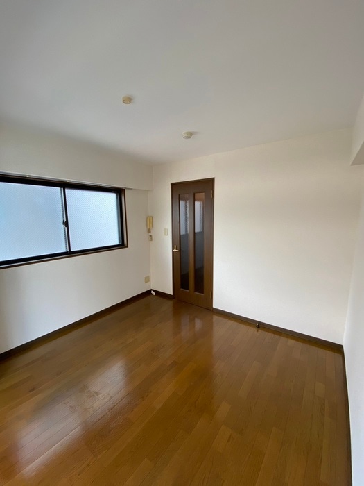 居室 ジュネスさかえ