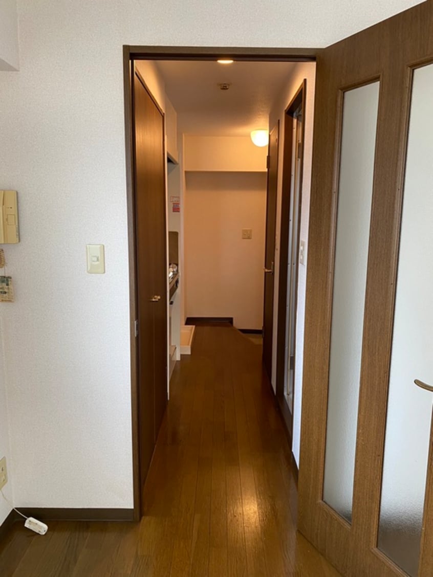 廊下 ジュネスさかえ