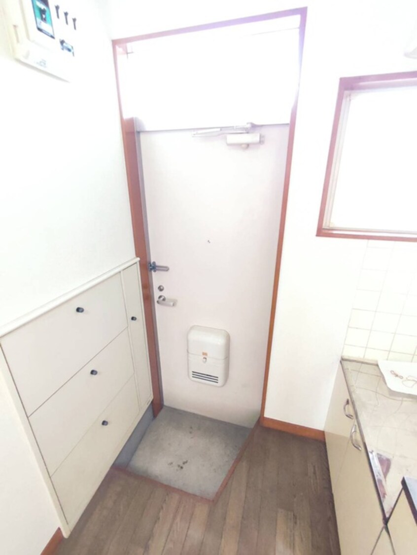 玄関 ジャンポール　Ｂ