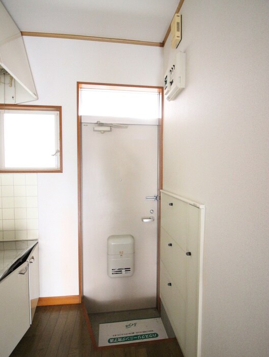 玄関 ジャンポール　Ｂ