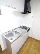 キッチン メゾネットフォレストⅡ