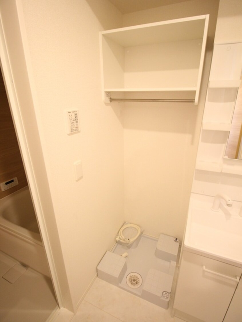 洗濯機置場 リュミエール ミナミ