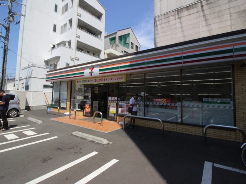 セブンイレブン　平塚明石町店(コンビニ)まで92m ライズエステートビル