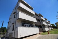 イズヤグリーンヒルズC