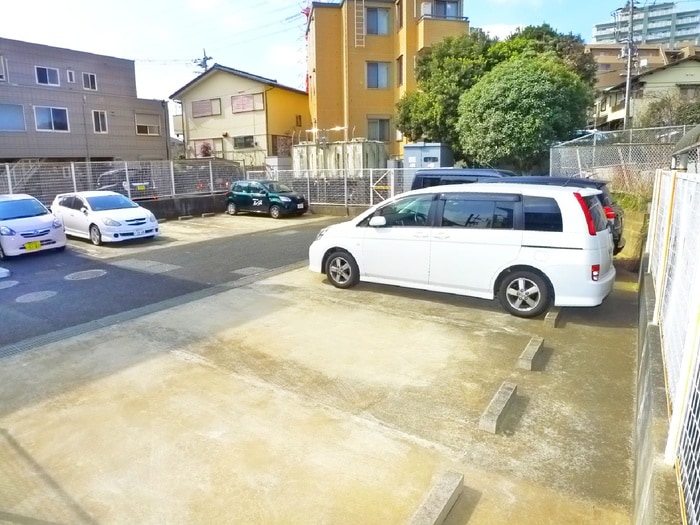 駐車場 プレンディ西船橋