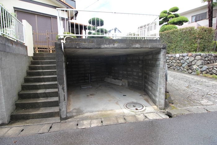 駐車場 立野台貸家