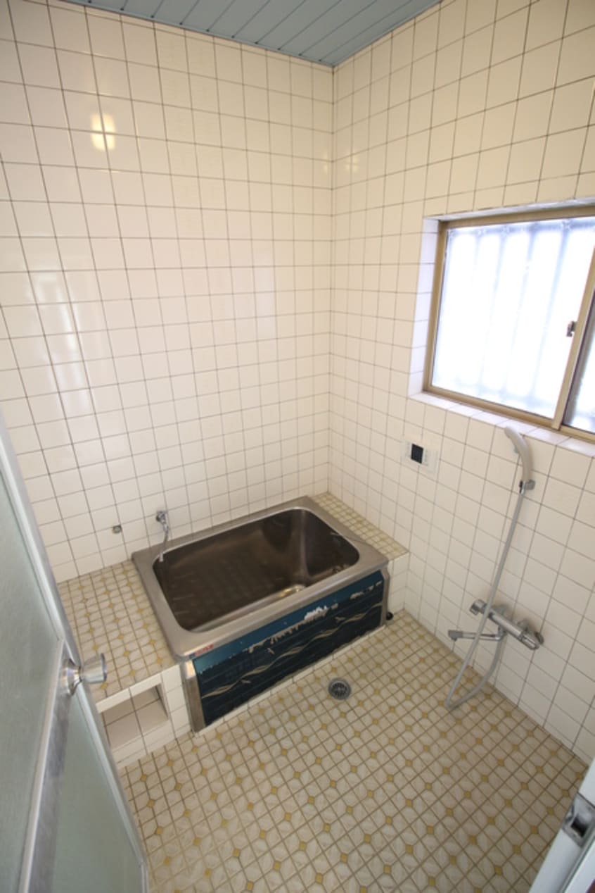バス／シャワールーム等 立野台貸家