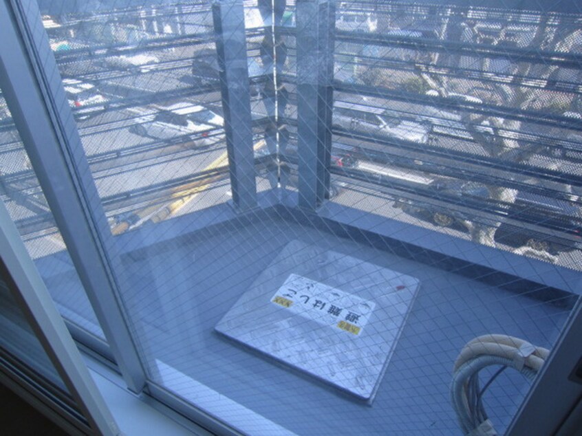 室内からの展望 ハラスパジオ下北沢