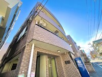 ヒルズフォ－ユ－