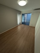 居室 レザン東大成