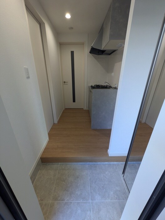 玄関 レザン東大成