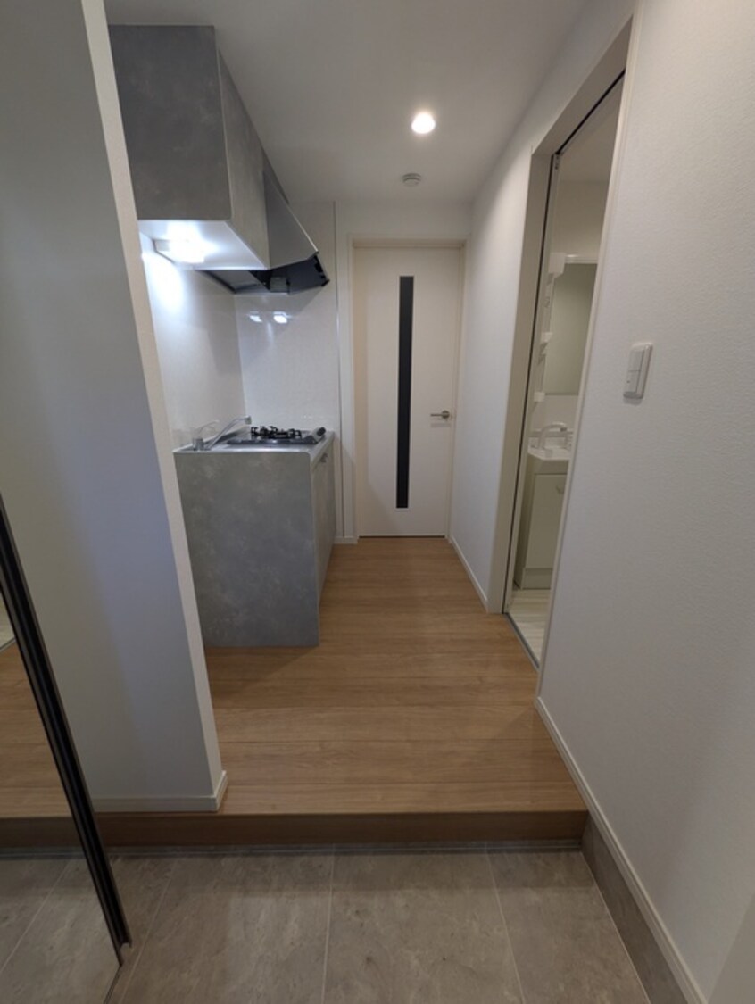 玄関 レザン東大成