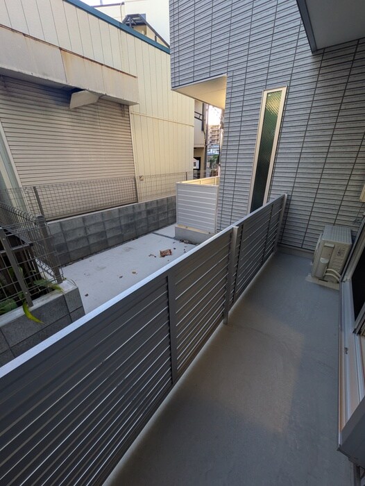 ベランダ・バルコニー レザン東大成