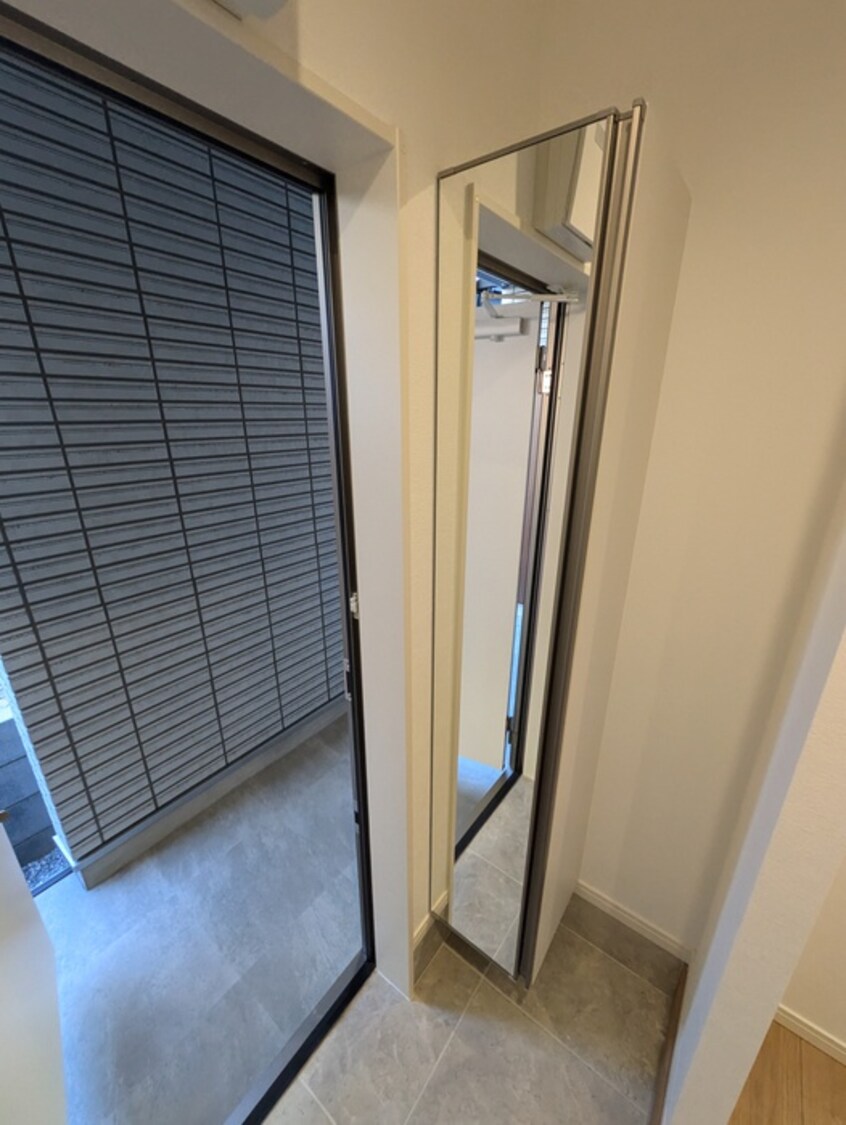 靴箱 レザン東大成