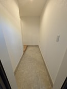 廊下 レザン東大成
