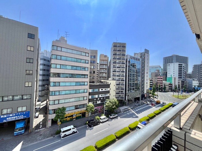 室内からの展望 インプルーブ蔵前