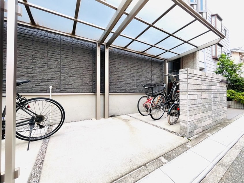 駐輪場 ＨＯＫＵＬＥＡ　ＶＩＬＬＡ