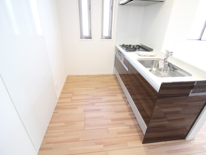 キッチン ＨＯＫＵＬＥＡ　ＶＩＬＬＡ