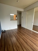 居室 モンシャト－イズミ