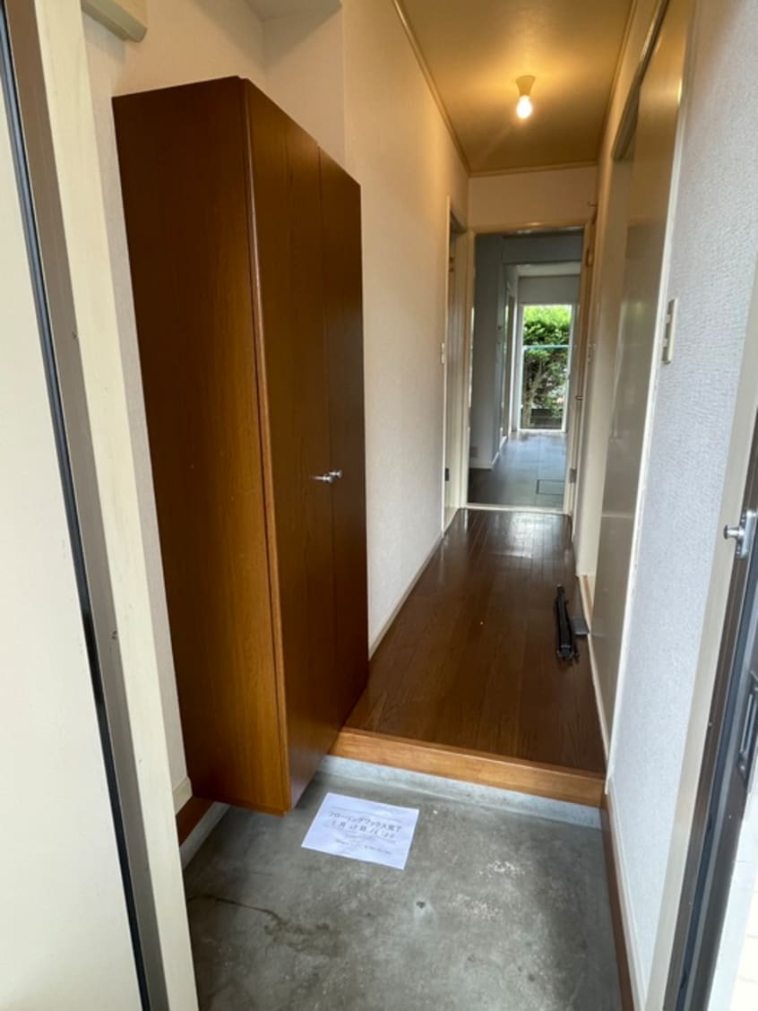 玄関 モンシャト－イズミ