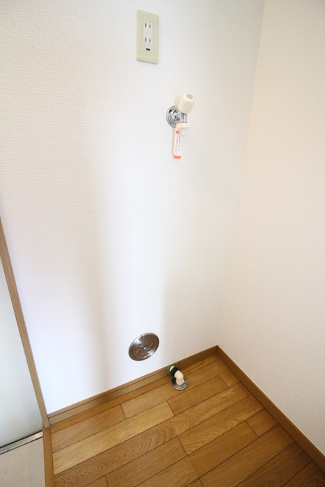 洗濯機置場 ウラノス鵠沼