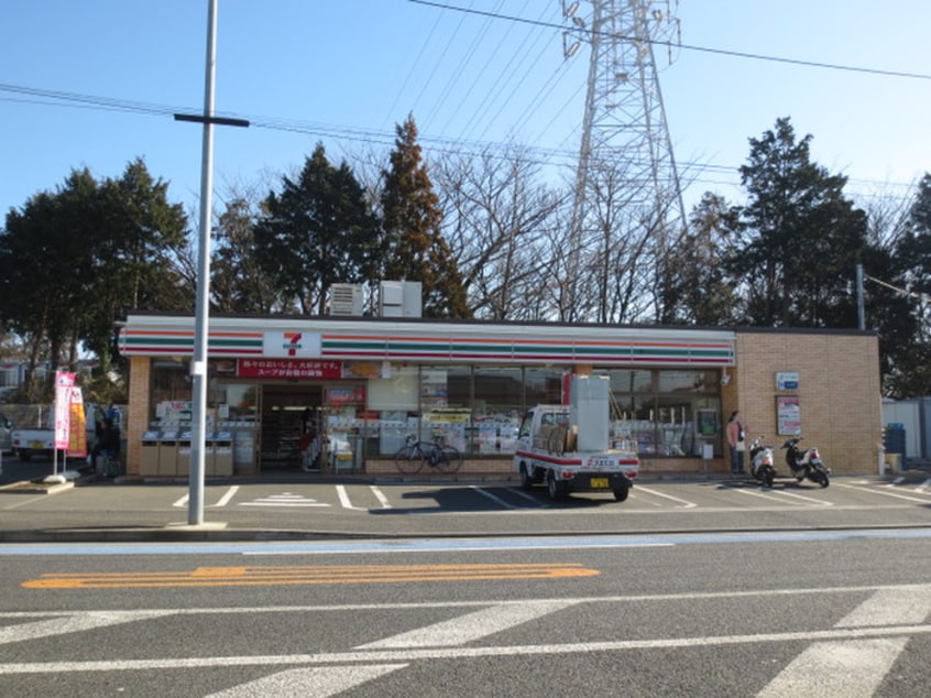 セブンイレブン　横浜下飯田駅前店(コンビニ)まで397m グランシャリオ