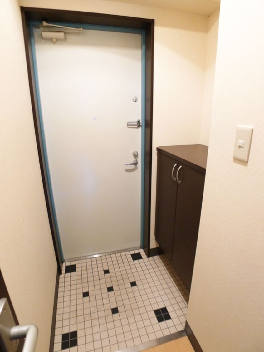 玄関 オリエントハウス