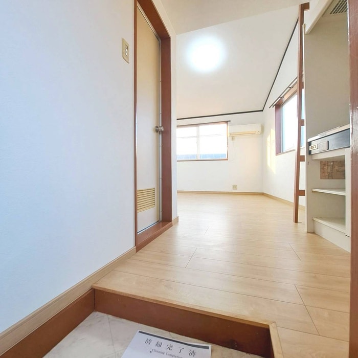 玄関 ニューコートくぬぎ山