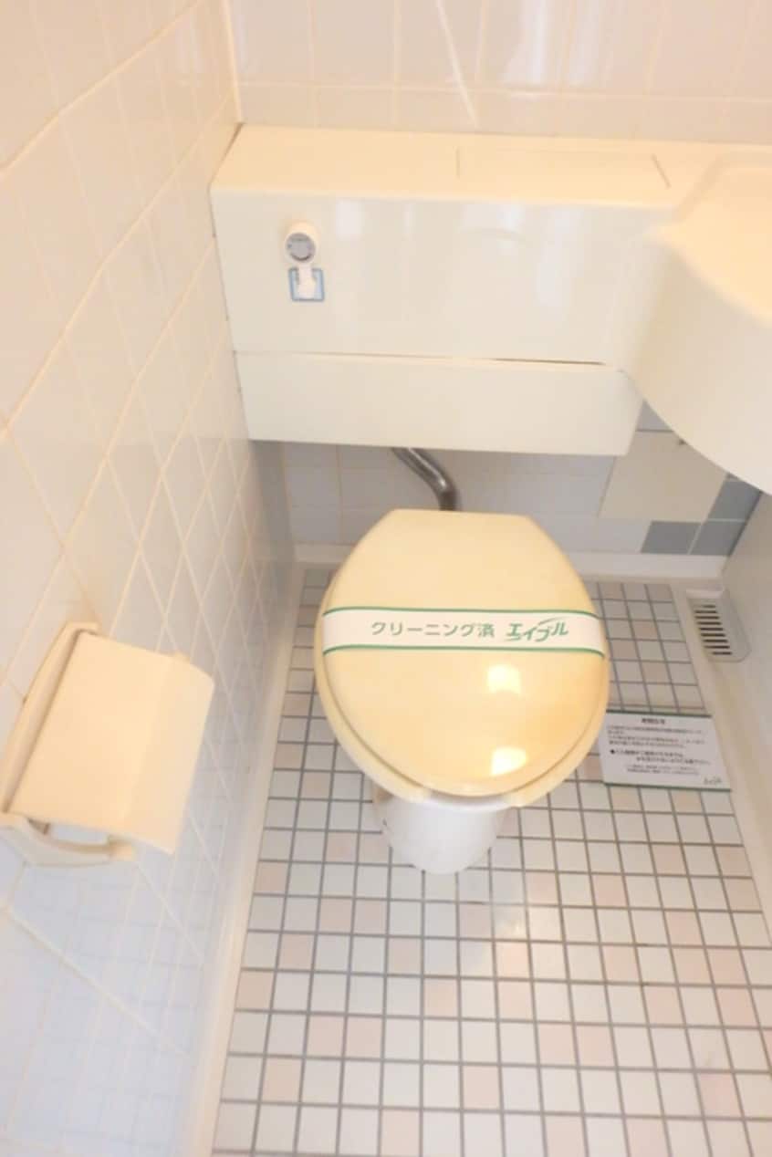 トイレ ﾗｲｵﾝｽﾞﾏﾝｼｮﾝ板橋区役所前(808)