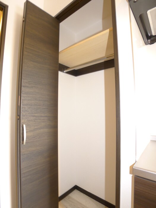 収納 金太郎ヒルズ215