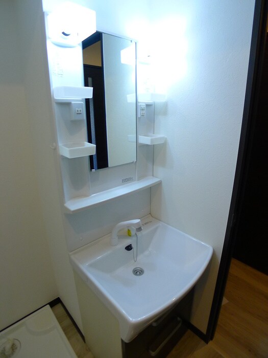 洗面 金太郎ヒルズ215