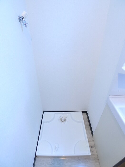 洗濯機置場 金太郎ヒルズ215