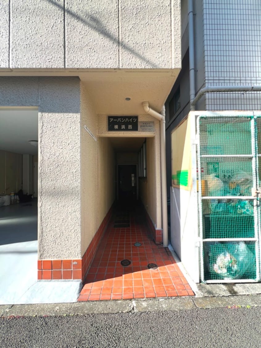エントランス部分 ア－バンハイツ横浜西