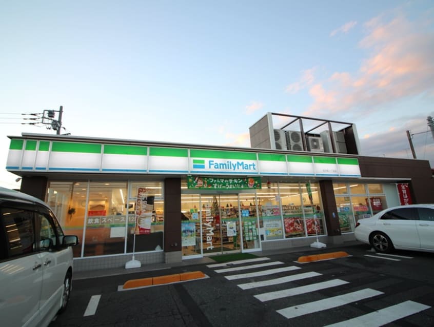 ファミリ－マ－ト宮沢町一丁目店(コンビニ)まで417m サンハイツ