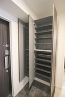 靴箱 Calm Residence Prologue