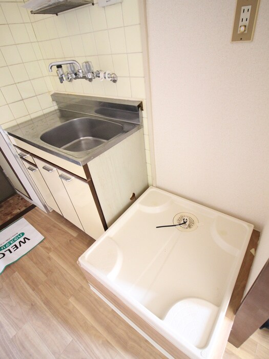 洗濯機置場 乙甲ユースフル第1初台（202）